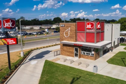 El Exterior de un Jack en el Cuadro de drive-thru | Jack in the Box | PGN Business Insider | pottersgallerynigeria.org