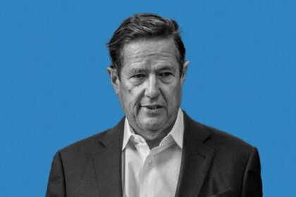 Jes Staley, former Barclays CEO, photographed in a suit, symbolizing his fight to clear his name