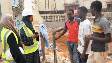 Women Driving Somalia's Construction Growth | PGN Business Insider | pottersgallerynigeria.org