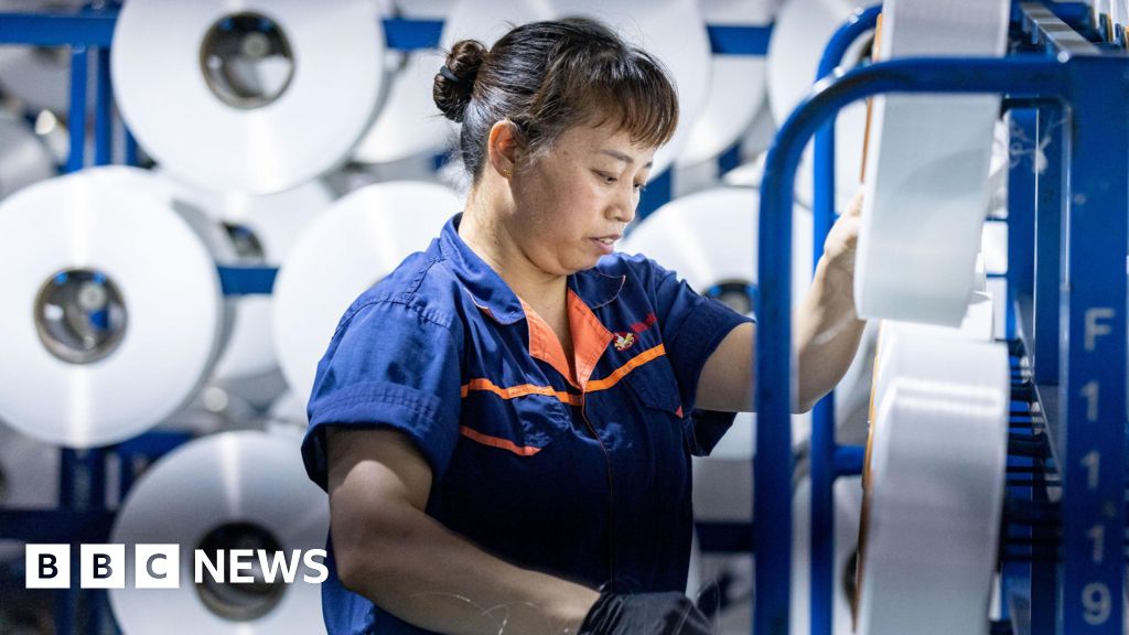 China's Economic Growth Slows Amid Trade Uncertainty