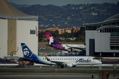 Alaska Airlines lance la carte Visa Business Atmos Rewards avec un bonus de 85 000 points